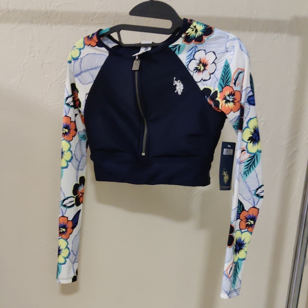 NEW U.S. Polo Assn. Navy Crop Rash Guard Floral Long Sleeves Padded Girls Size S